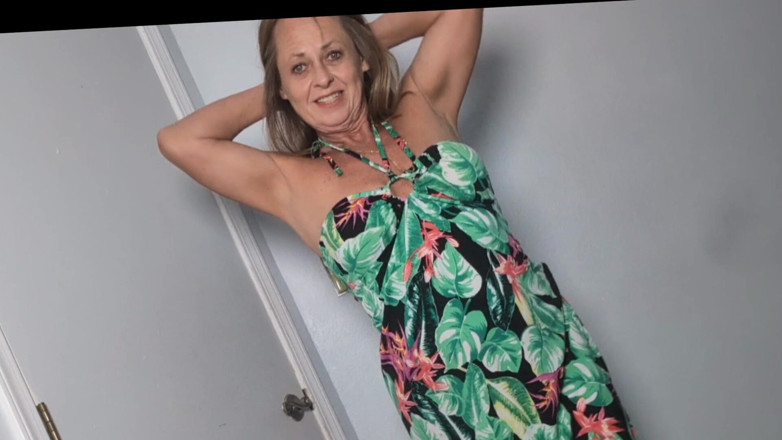 Little Linda: Comme j’aime me faire baiser