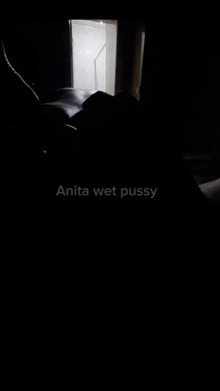 Anita wet pussy: Kombinace několika mých sexy aktů
