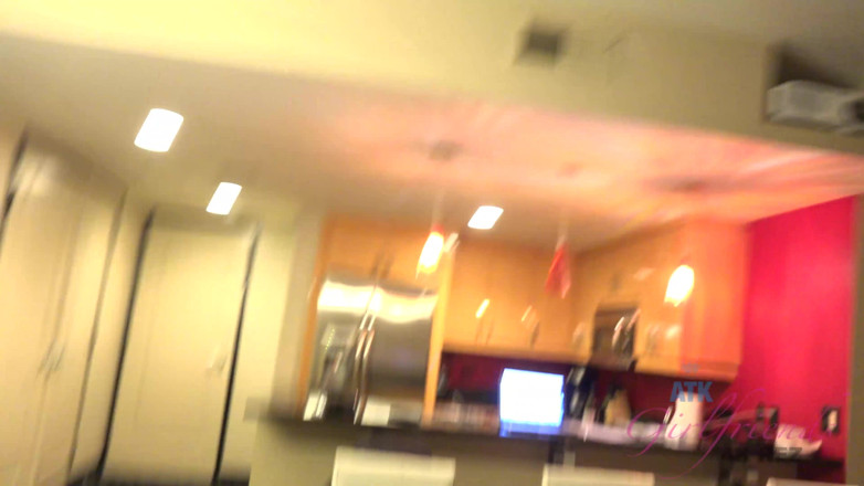 ATK Fans (Girlfriends): Vacaciones virtuales en las vegas con Jade Jantzen parte 1