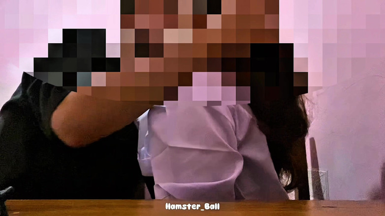 Hamster_Ball: Colegii de liceu sunt aproape prinși în clasă