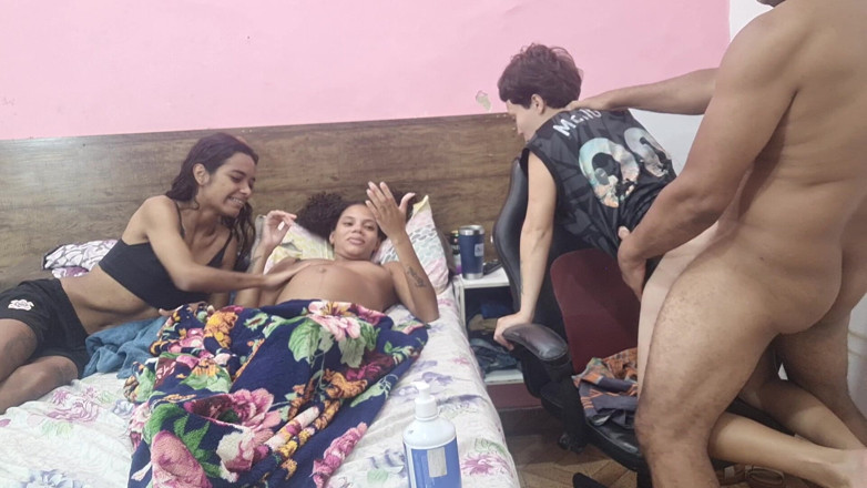 Bebes vagabundas: Group Sex