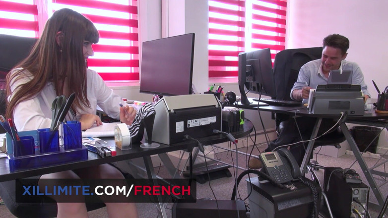 French girls at work: Sodomie entre collègues de travail