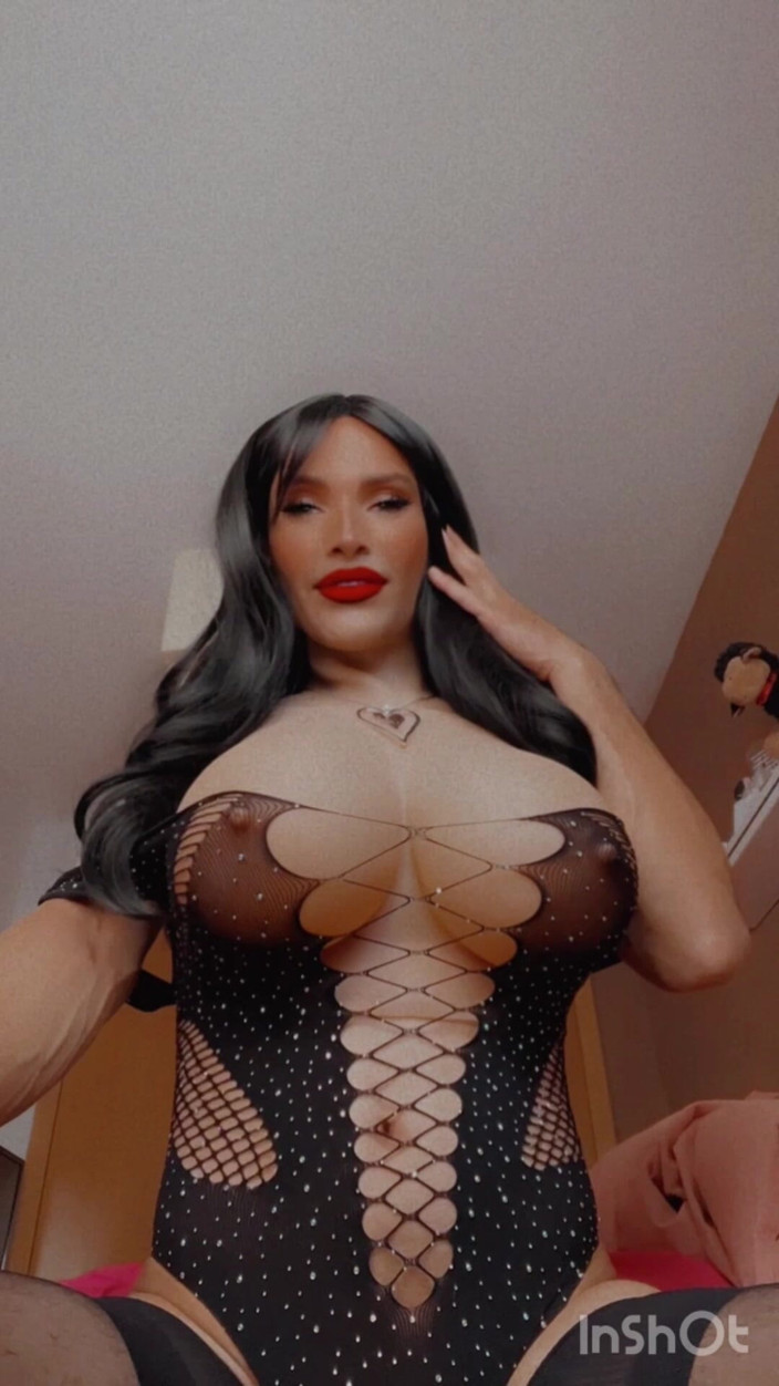 Sissy Slut Brianna: kolej se larki !!