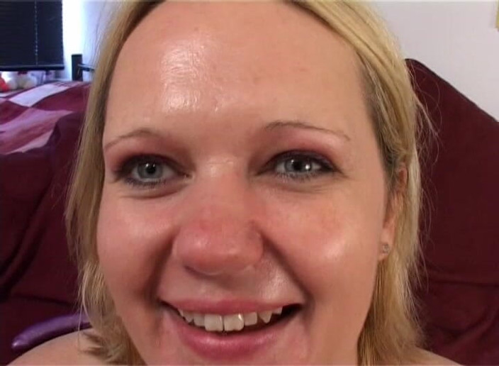 YOUR FIRST PORN: Ich Spritze Sie Aufs Gesicht - tôi xuất tinh vào mặt...