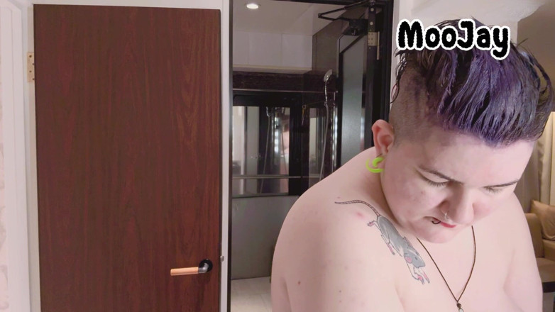 Moo Jay: Ich bräute meine haare und Yappin 'mit meinen titten, gemütliche vibes