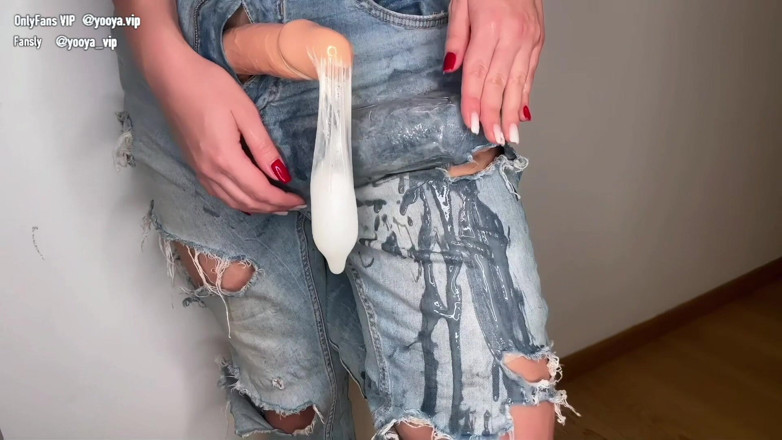 YooYa ASMR: Geile stiefmoeder werd door stiefzoon betrapt met 2 grote pikken