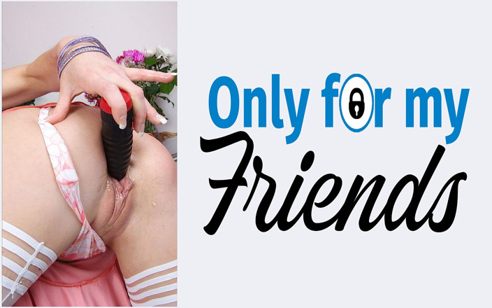 Only for my Friends: Cindy Behr casting una miLF troia con enormi seni infila...