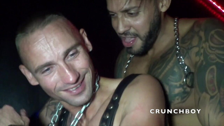 Viktor ROM by Crunchboy: Порно шоу вживую с диким Ромом