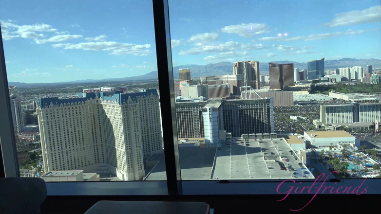 ATK Fans (Girlfriends): Vacanze virtuali a Las Vegas con lily Adams parte 1