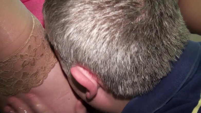 Dirty Doctors Clips: Mear en mi boca