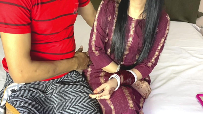 Desifilmy45: Bhabhi의 보지 따먹기 Karva Chauth 스페셜