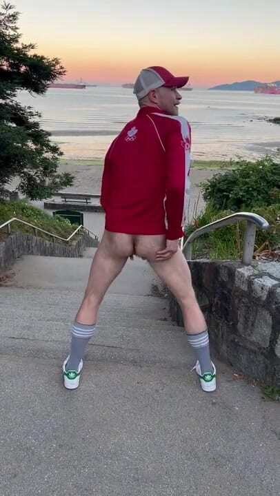 Pup Kettle: Firstwalk pt2