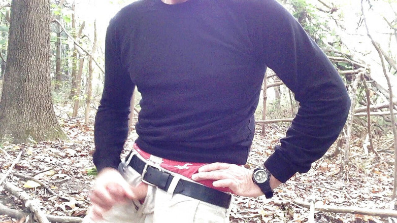 TJenner: Kendur dan coli di hutan. Verbal