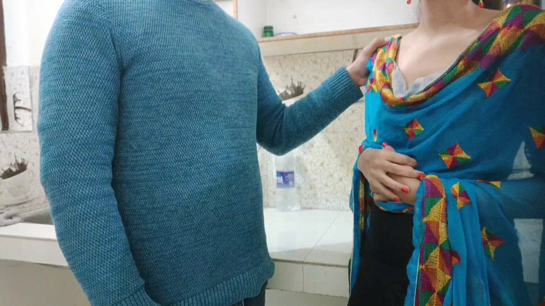 Hornycouple149: Bekas teman lelaki meyakinkan bekas teman wanita untuk kongkek terakhir...