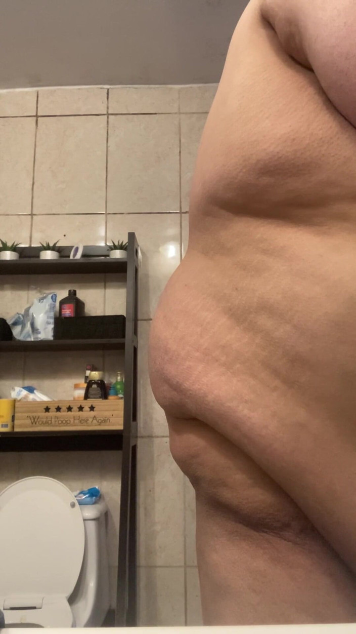 Chubbytits16: Ich brauche einen mann, der mich duscht und mit meinen...