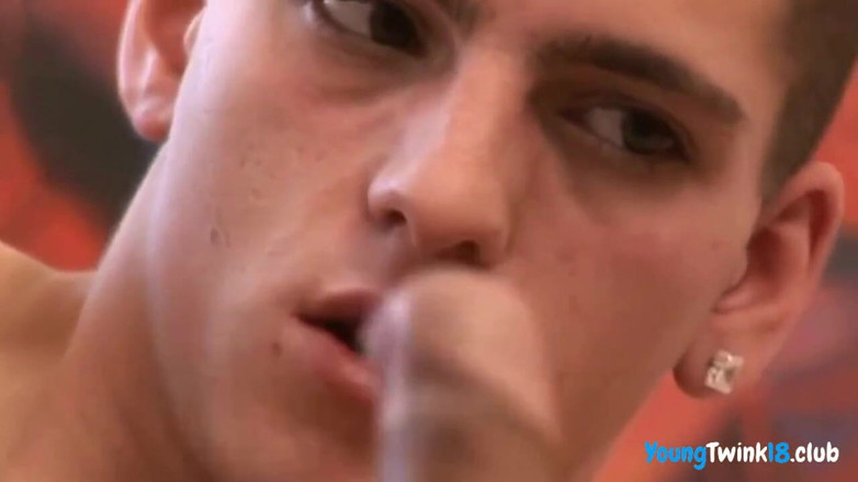 Sam Cox 18: Futai în trei și futai sexy
