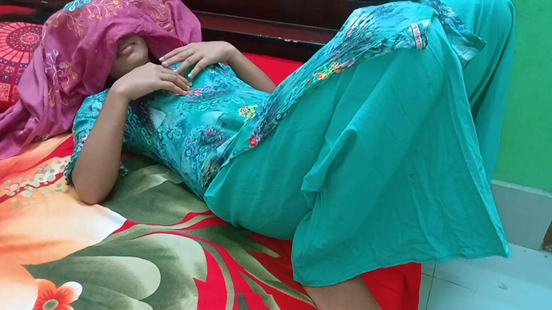 Riya Chowdhury: Секс з дівчиною поруч