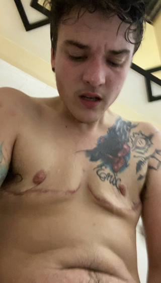 Bryce Wetter: Ftm dusch orgasm
