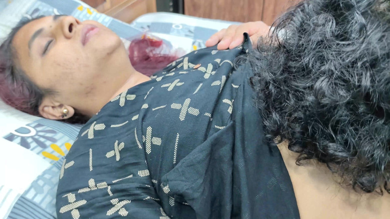 Vaishnavysharunraj: Voeten kussen met tieten zuigen