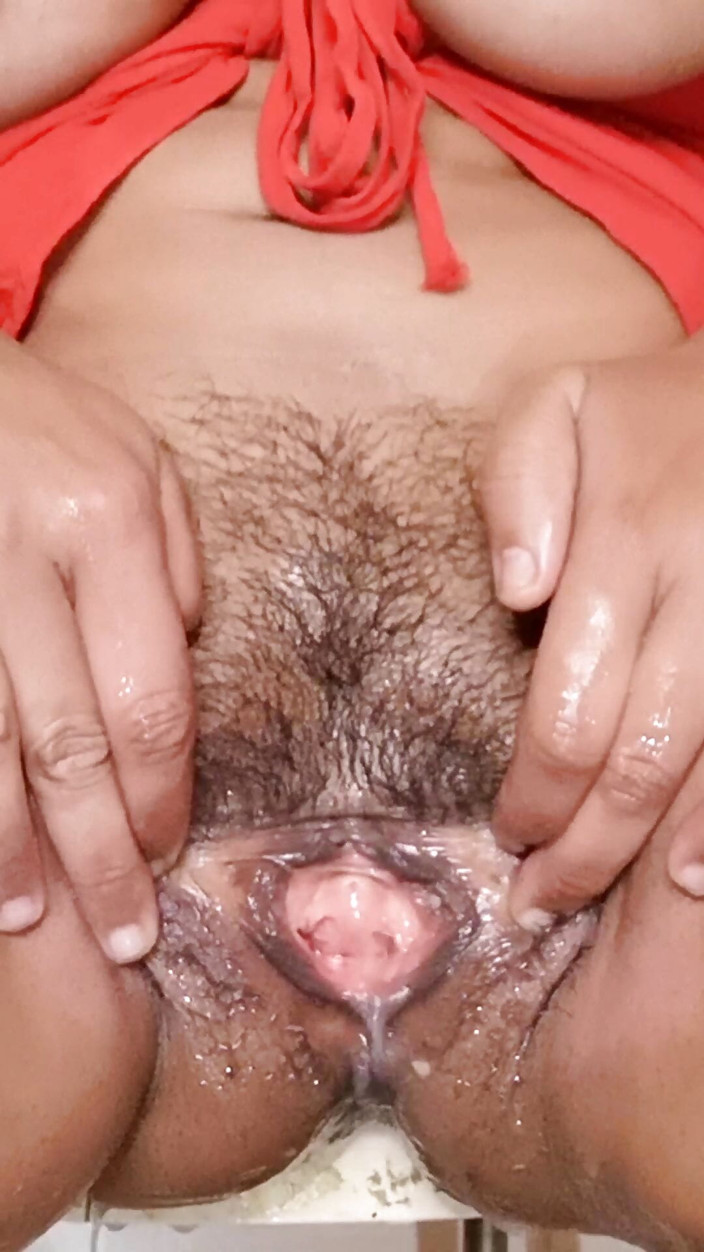 Sarah Fonteyna cumrecord.: Ingoio sperma 2L ed esplodo 5Liters cremoso