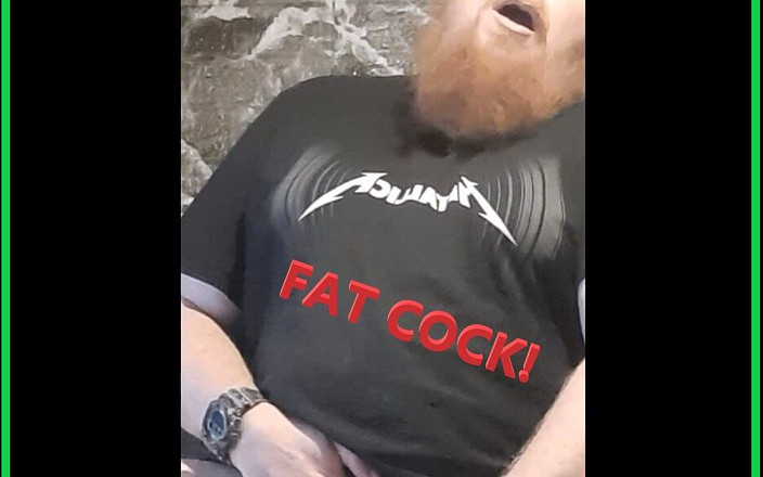 Jax harvey: Cara gordo com um pau gordo geme e goza tudo...