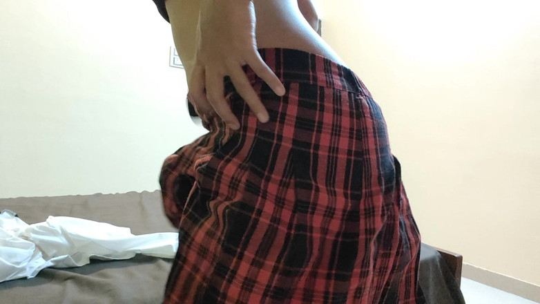Hope Love: Сексуальна студентка