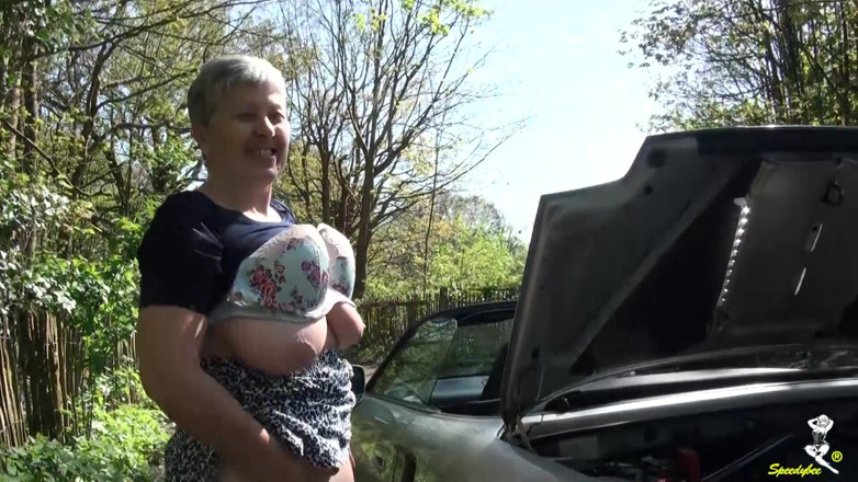 Dirty Doctors Clips: La macchina di savana
