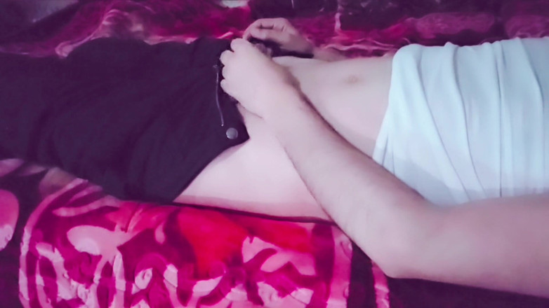 Khan98: Ragazzo carino che mangia il suo proprio sperma