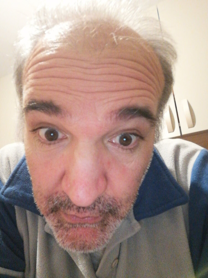 Setesesso7: Dopo una lunga telefonata devo toccare il mio cazzo che...