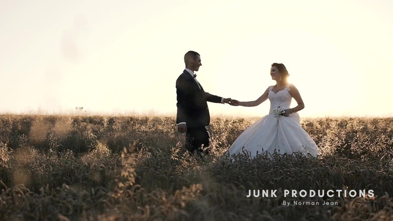 Junk Productions: 女性は夫の浮気によって結婚式の誓いを破る