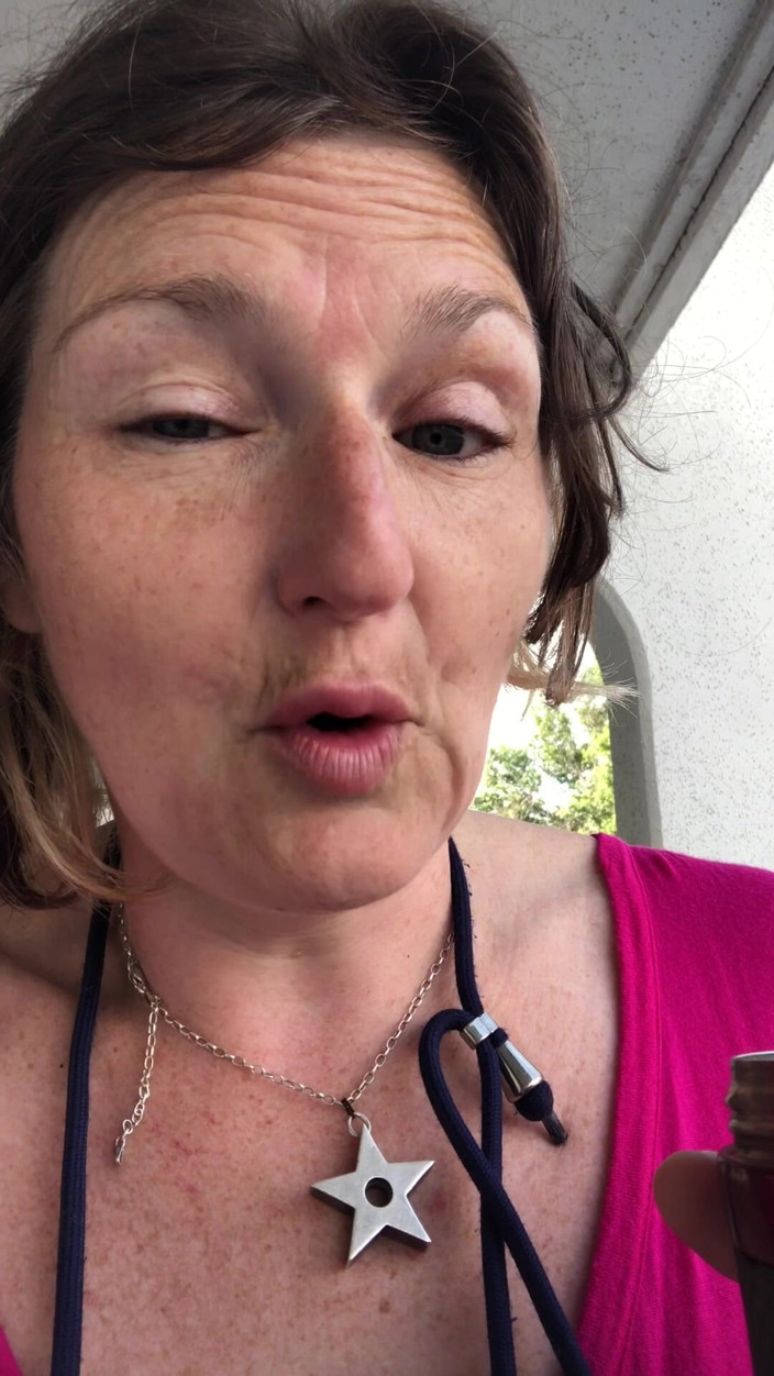 MistressWriggler: Derramando El Té Sobre La Pérdida De Mi Virginidad BBC...