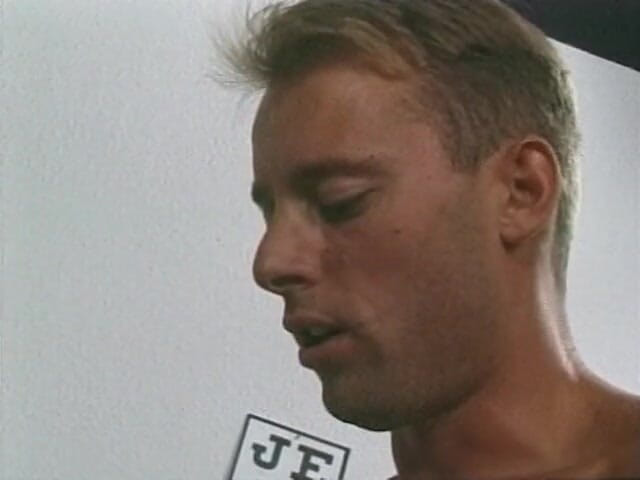 European Classics: Bedårande blond slampa blir dubbel penetrerad och jizzed i munnen