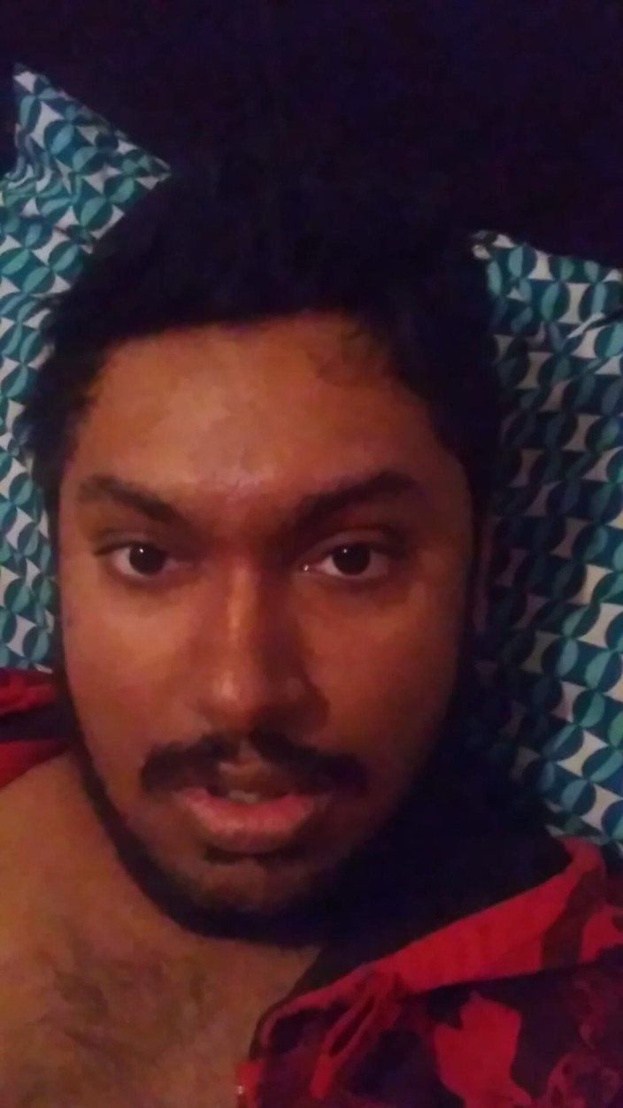 Sexy Miguel: Ngocok kontolku setelah mandi