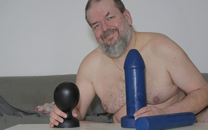 Qualzucht: So trainiere ich mein arschloch! Extreme Tiefe und Breite!