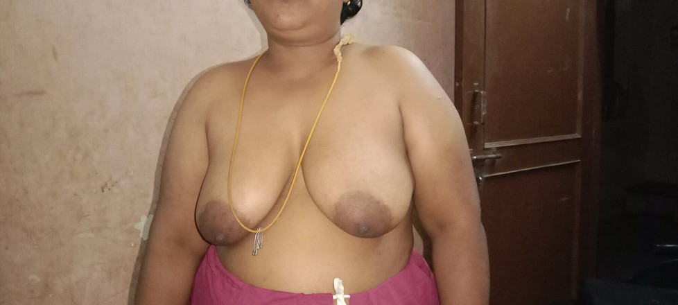 Tamil Anti Uma235: Mia cognata era in piedi nella casa sua bhavamadi e...