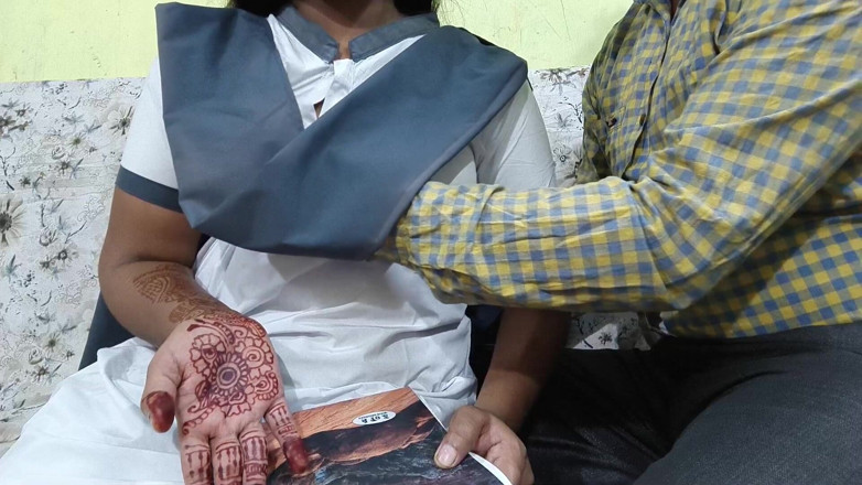 Mumbai Ashu: Il capo è tornato a casa e ha dato piacere a...