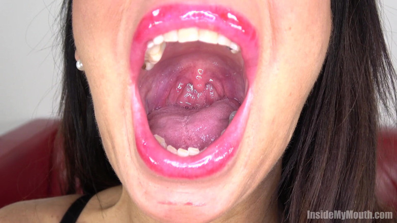 Inside My Mouth: Відео фетишу в роті з Валентиною Сьєрра