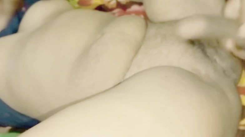 poovidshots: Esposa follada duro en la casa