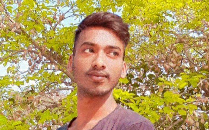 Vijay: Fute-mi fundul drăgăgesc negru
