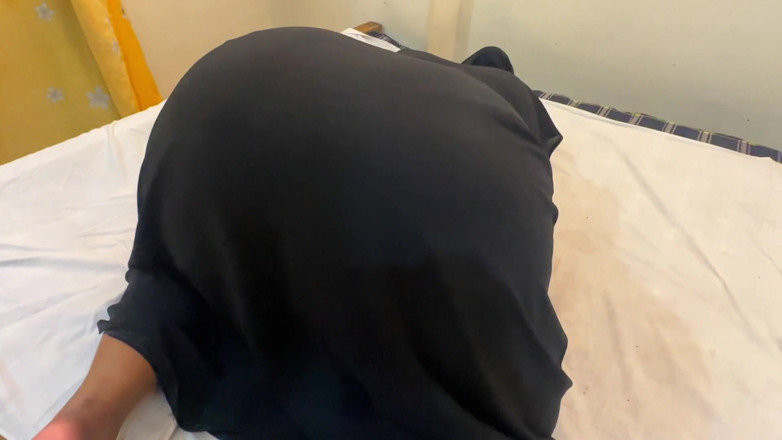 Aria Mia: Please Roughly Pound My Big Ass &amp; Wet Pussy My Parents...