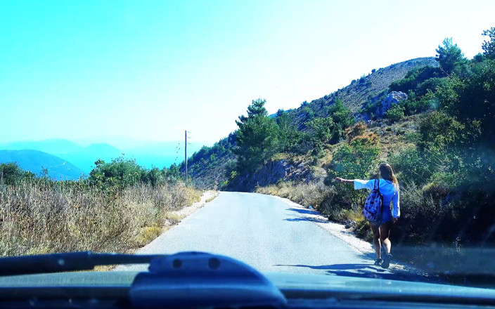 AproductionA: Mary Rock est auto-stoppeuse