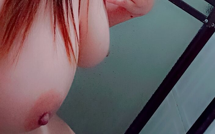 Veronicashana69: Malam sejuk melancap dengan selamat