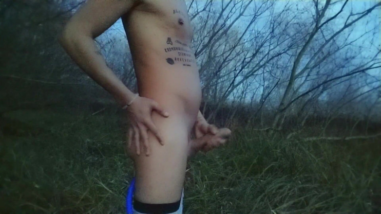 Idmir Sugary: Twink inflado en aire se corre afuera y hace deflación