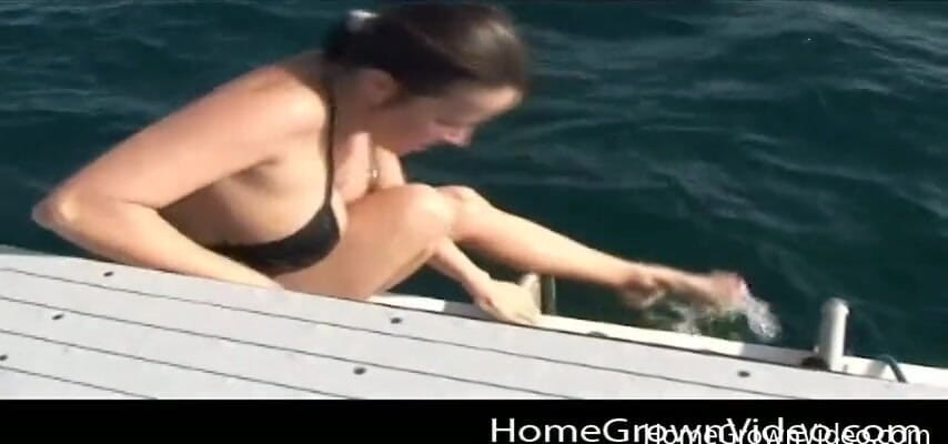 Homegrown Oral: Daisy et Lars sont filmées en train de baiser sous...