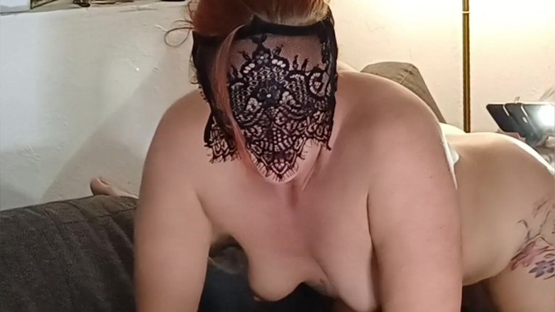 Sexy and masked: Amateur MILF Wife Fucked Hard Receiving Loud Orgasms. Gets Pounded...