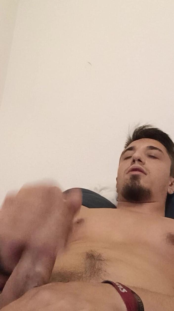 Skinnylover18: Honění a sperma