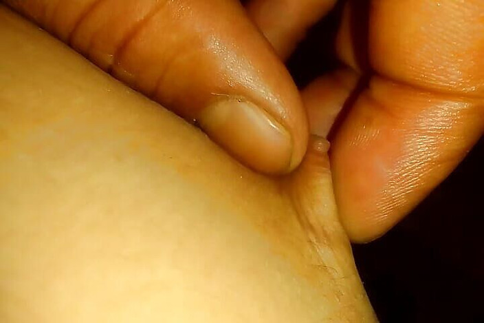 Thakursammy: Lara My Nip