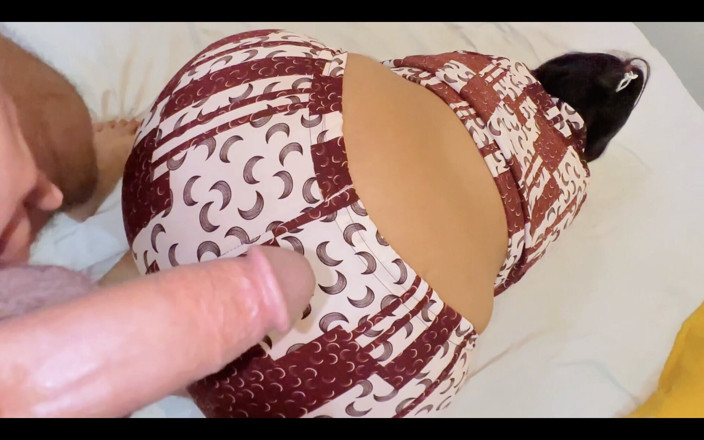 Your Boy's Cum:  Anal sexy cu mama vitregă futută de prietenul fiului...