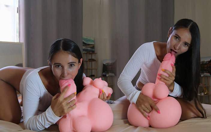 PassionBunny: Pengalaman Baru Bareng Boneka Futanary dan Orgasme Bareng-Bareng