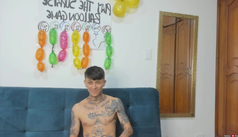 Megan and Max: Avsugning Naken Sex Finger Sex Latina Kropp Perfekt